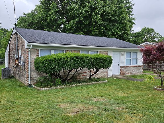 4th image of 9420 Chambers Way