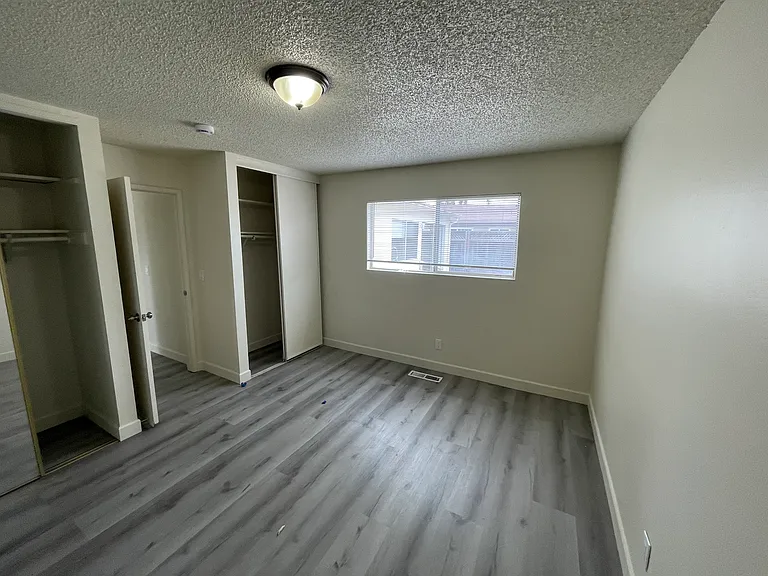 2903 Clover Ct — Photo 9