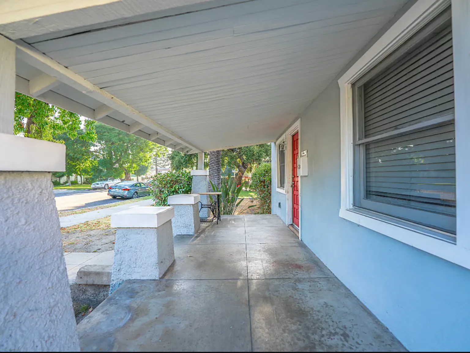 3 bed, 1137 sqft, $3,900 — Photo 3