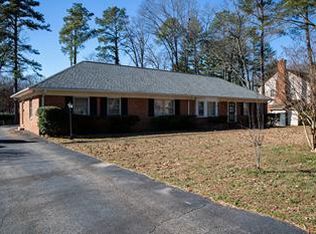 9307 Donora Dr, Henrico, VA 23229
