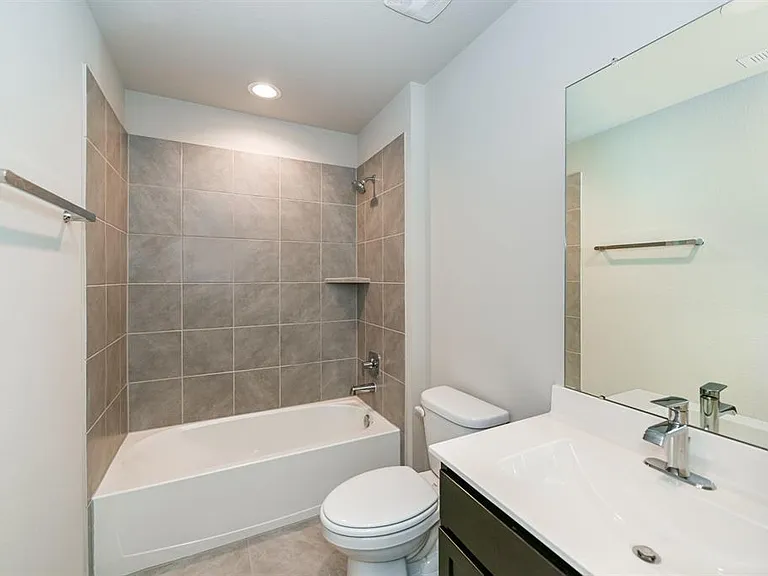 18614 Georgina Lily Ln — Photo 9
