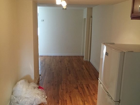 4th image of 206 Avenue B APT 8A