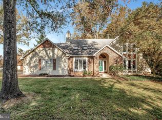 284 W Chestnut Hill Rd, Newark, DE 19713