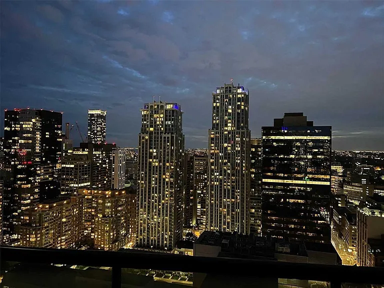 21 Carlton St #3601 — Photo 14