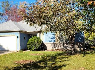 1991 Sapphire Ln, Aurora, IL 60506