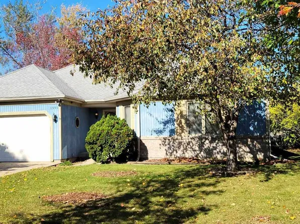 1991 Sapphire Ln, Aurora, IL 60506