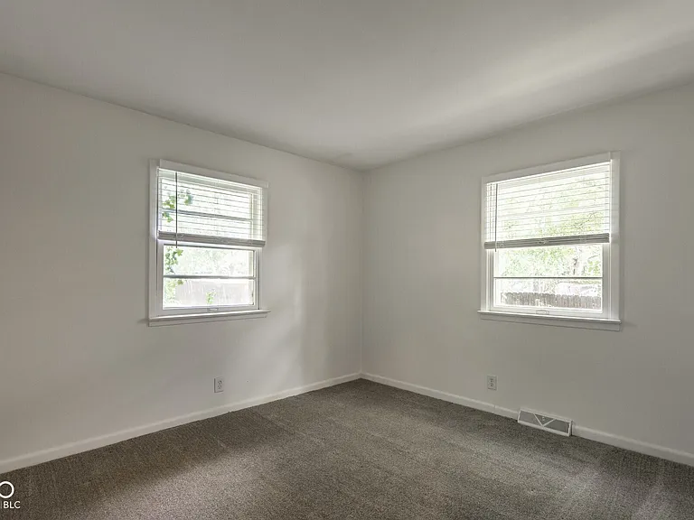 9514 Haverstick Rd — Photo 20