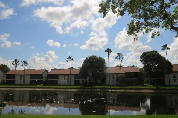 Home For Sale In Palm Chase Lakes
