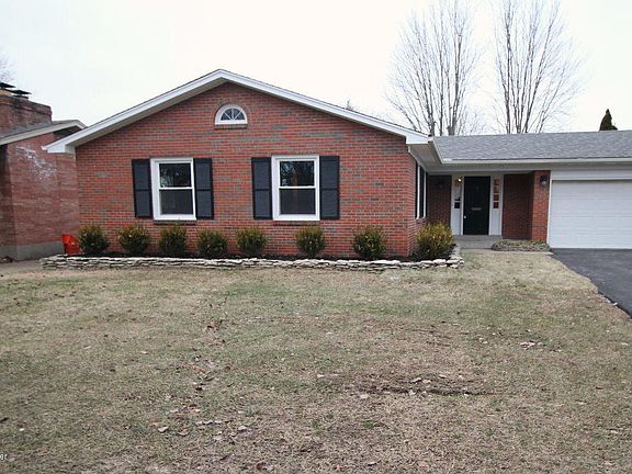 3rd image of 2247 Bradford Dr