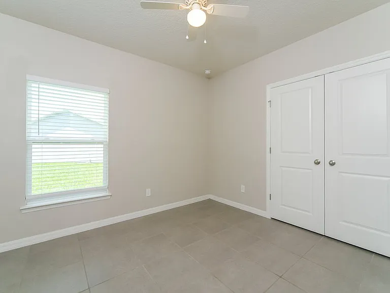 1201 Croydon Cir — Photo 12