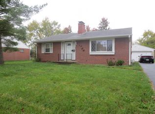 373 Old Village Rd, Columbus, OH 43228