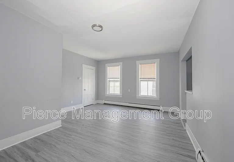 108 Bridge St #2W — Photo 8