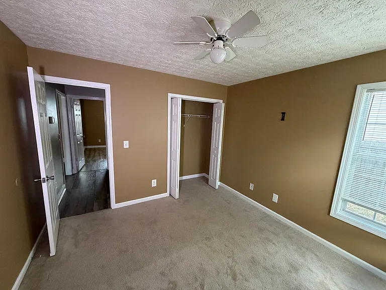 742 Bostonian Way — Photo 40