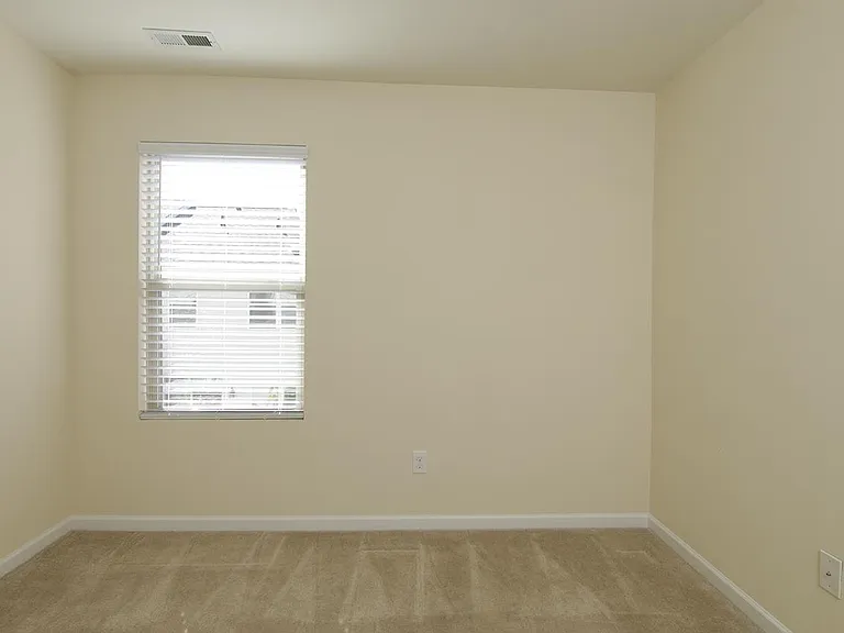 705 Keystone Park Dr #84 — Photo 17