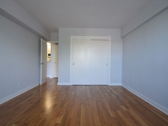 Pelham Parkway Terrace -Bedroom - MAT-05N
