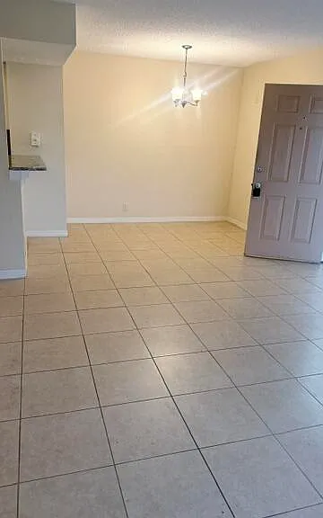 1520 SE Royal Green Cir #206 — Photo 12