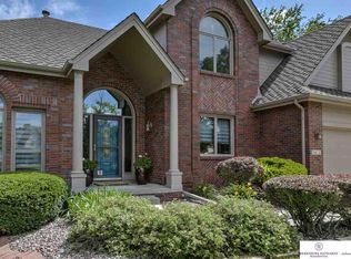 3417 N 129th Cir, Omaha, NE 68164