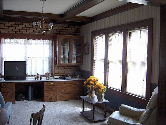 Living or Dining Room