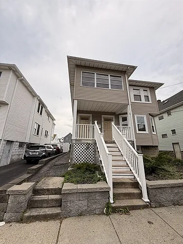 35-37 Springdale St #35 Photo 1