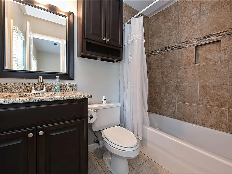 2723 Dilworth Heights Ln — Photo 17