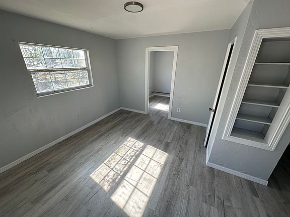 2nd image of 1746 21st Ave S #B