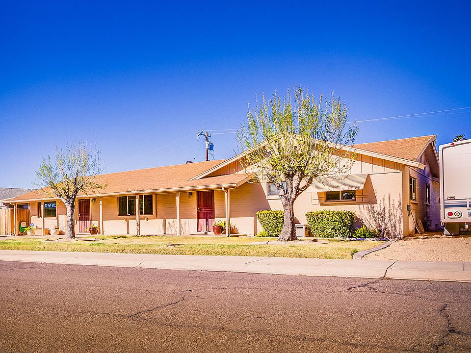1st image of 310 W El Caminito Dr