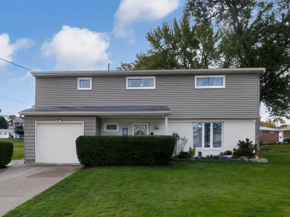 1443 W 43rd St, Erie, PA 16509