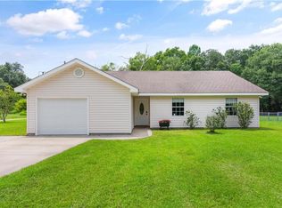 465 Green Swamp Rd, Brunswick, GA 31525