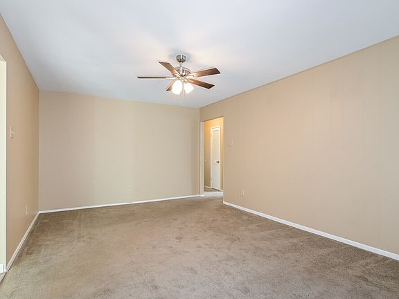 5th image of 3825 Arbre Ln
