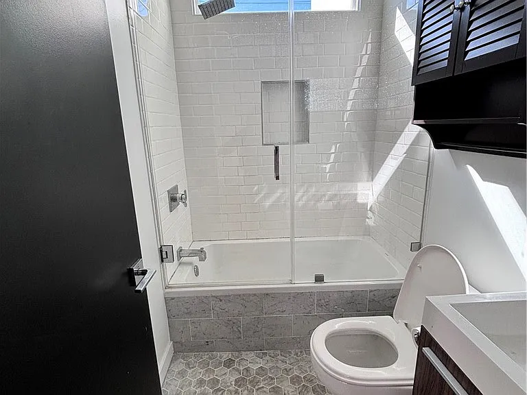 1009 Palms Blvd — Photo 13
