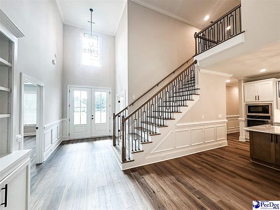 5th image of 1007 Meredith Dr