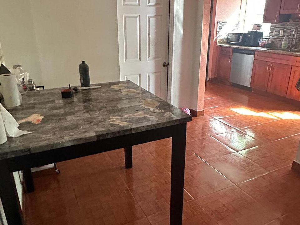 2nd image of 7813 KIMBERLY Boulevard