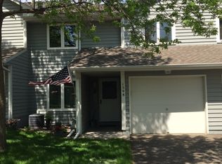 1598 Geske Rd, Chaska, MN 55318