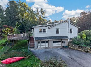 725 Susan Dr, Exton, PA 19341