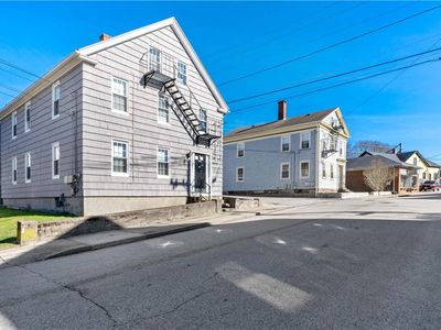 134-142 Duke St, East Greenwich, RI, 02818