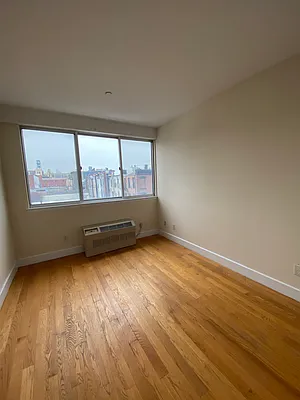 Rented by Bravado Real Estate LLC | media 9