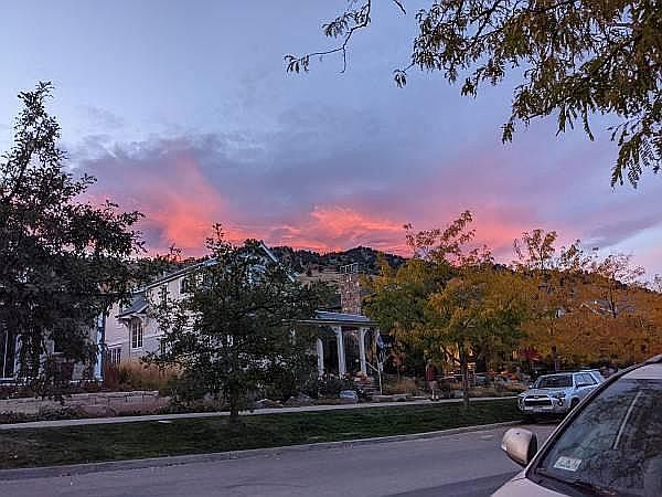 A beautiful sunset over Sanitas.