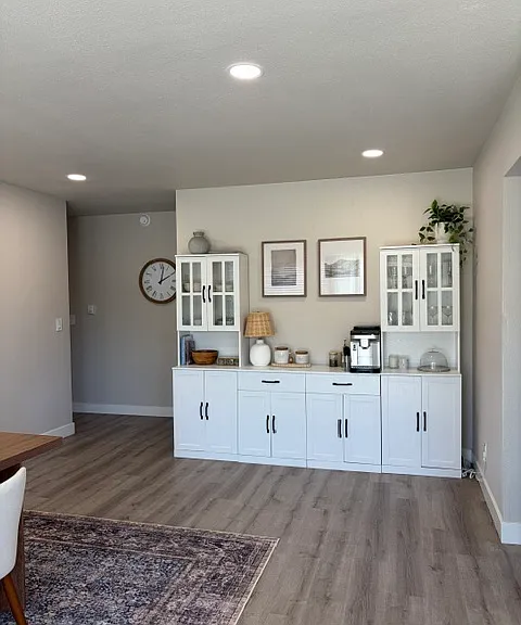 305 N Otono Ct — Photo 6