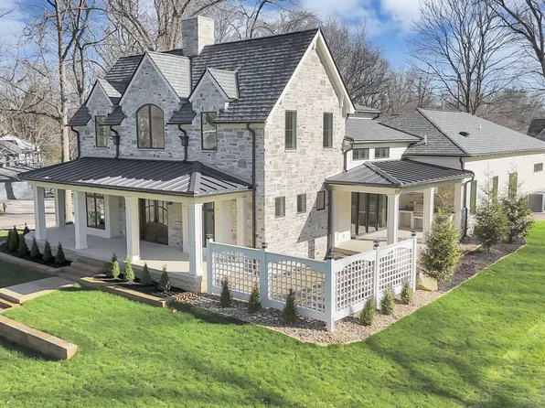 880 Newark Granville Rd, Granville, OH 43023