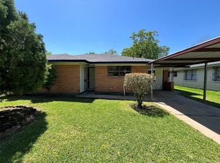 2723 Almeda Plaza Dr, Houston, TX 77045