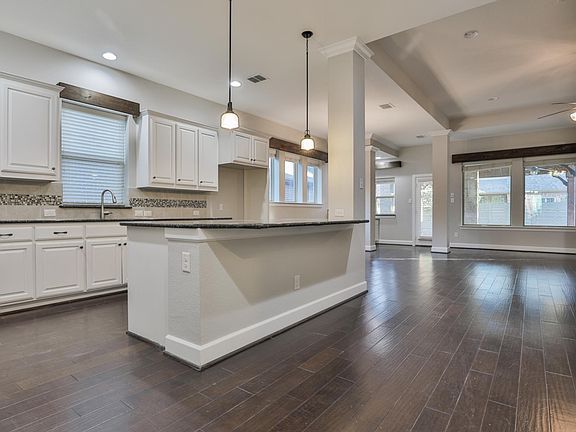 Walkway into kitchen