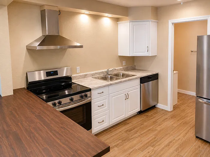 2885 Coral St #2 — Photo 11