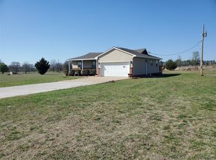 17196 E Clover Cir, Tahlequah, OK 74464