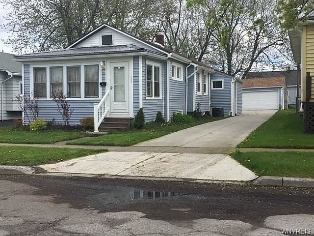 1st image of 127 Lyndale Ave