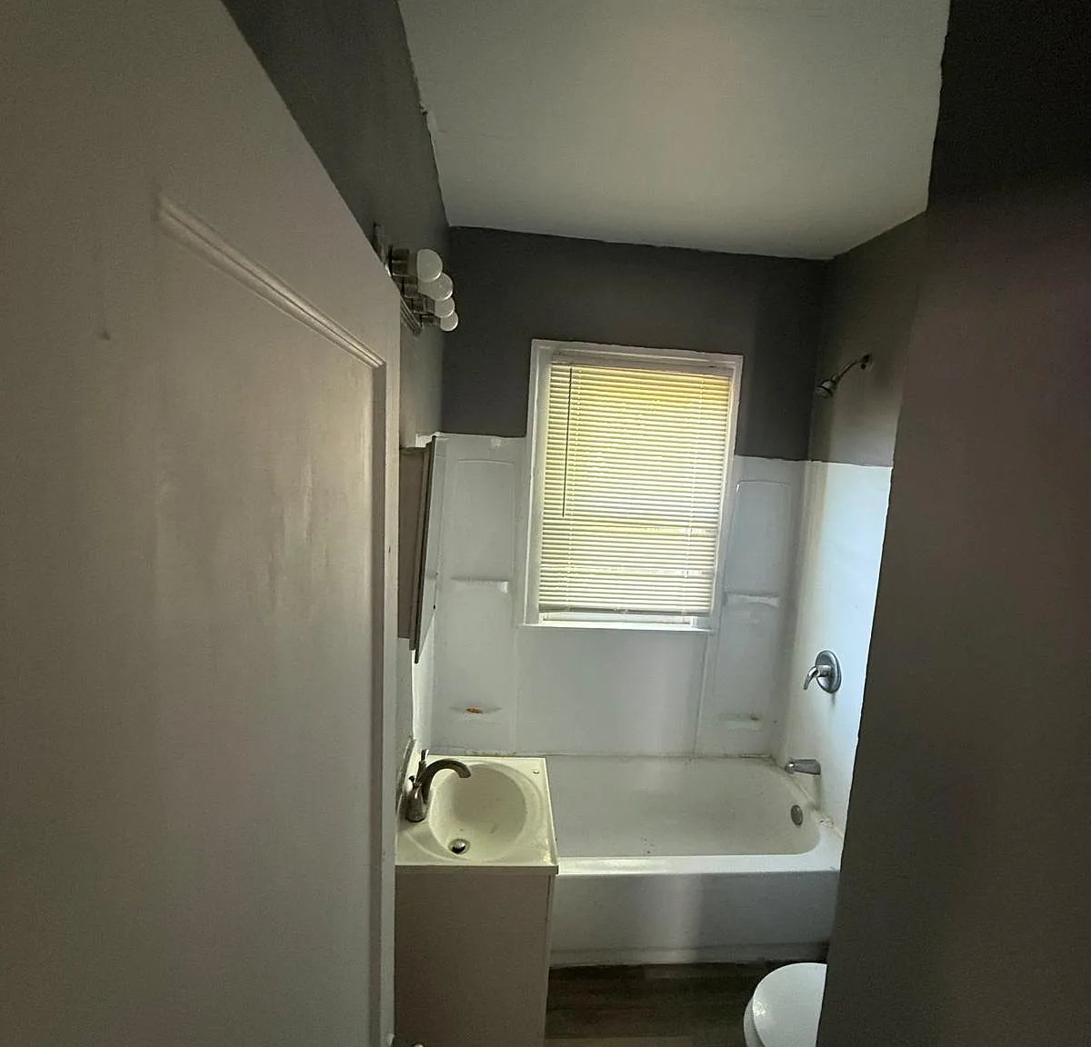 5517 Hillsboro Street - 1 — Photo 2