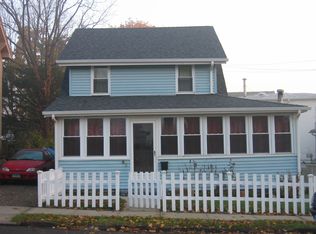 1 Grove Pl, West Haven, CT 06516