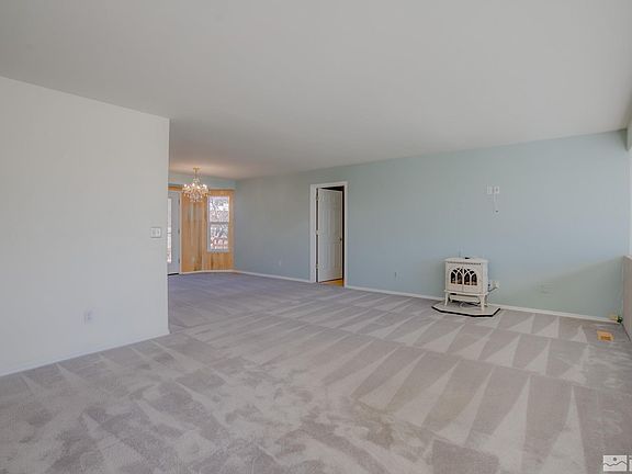 4th image of 55 Carneros Dr