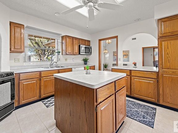 3rd image of 4515 Graham Rd Unit 11