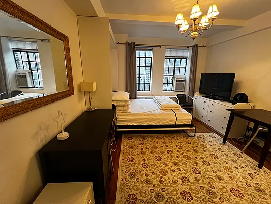 Rented by Compass | media 1