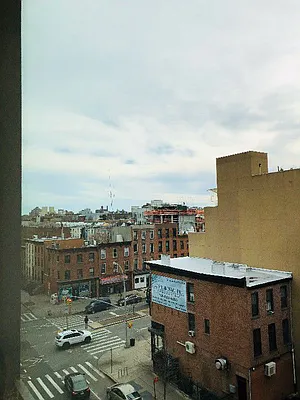 Rented by Jade Stone Real Estate Consulting | media 23